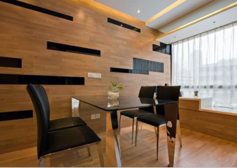 用木地板裝飾墻面